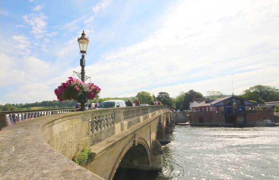 View of Henley bridge