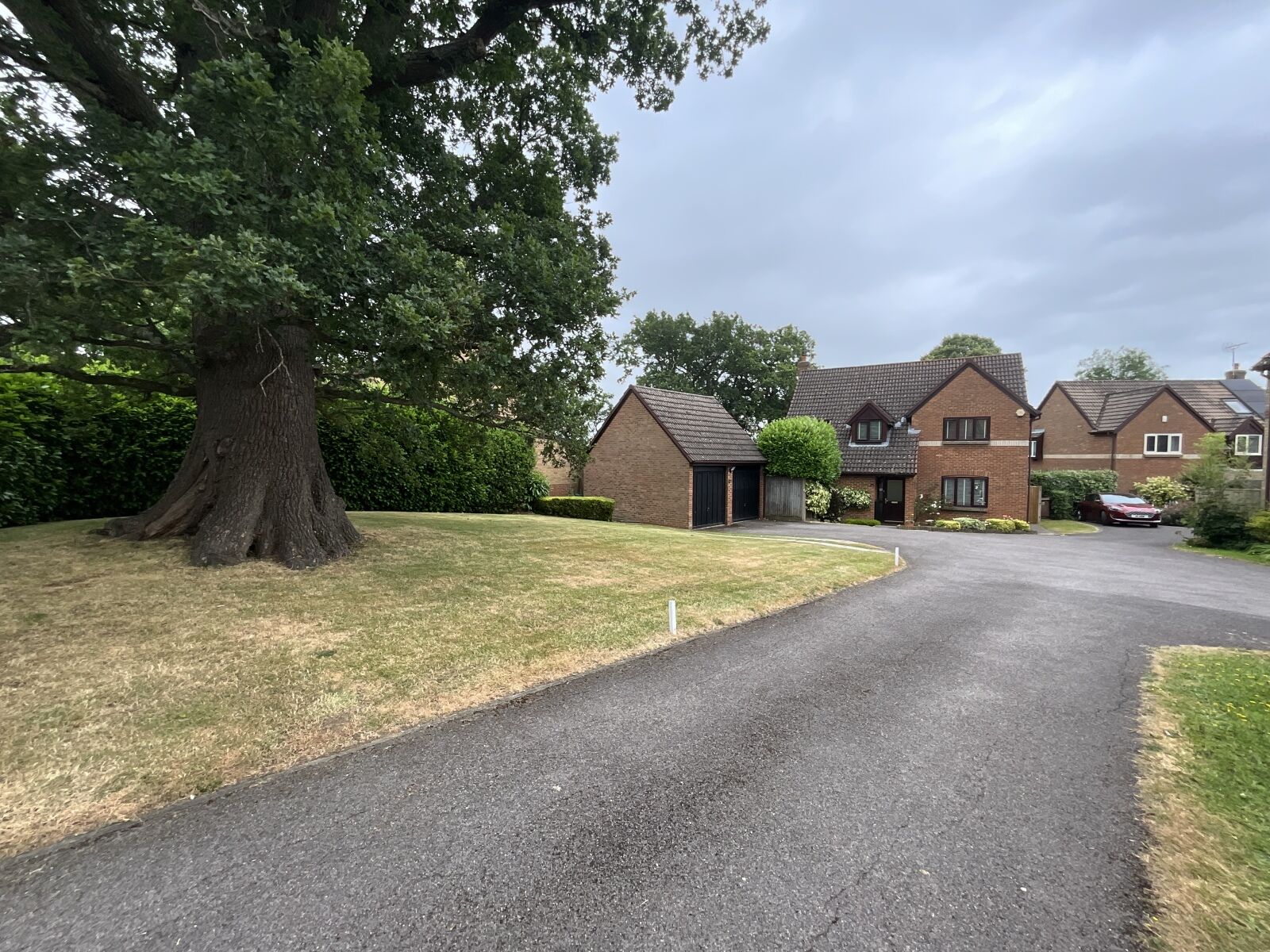 4 bedroom detached house for sale Broad Hinton, Twyford, Reading, RG10, main image