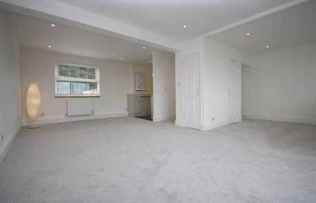 2 bedroom  flat to rent, Available unfurnished from 13/01/2025