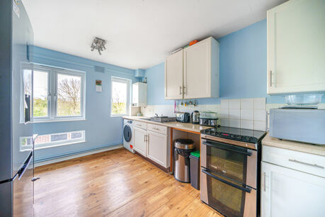 1 bedroom  flat for sale