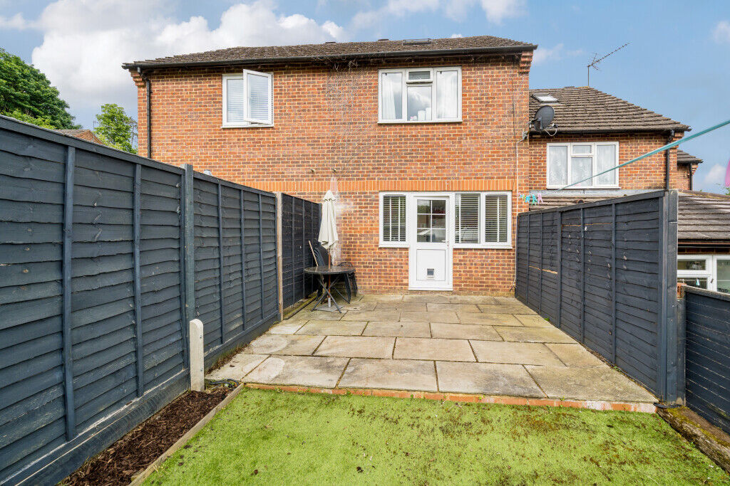 2 bedroom mid terraced house for sale Leaver Road, Henley-On-Thames, RG9, main image
