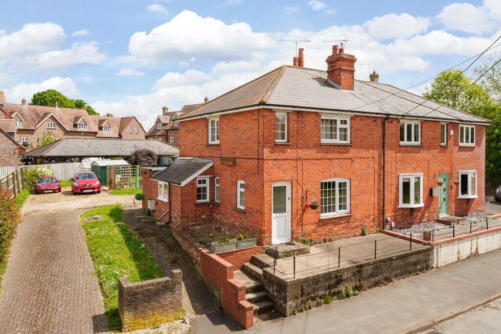 2 bedroom semi detached house for sale Charlton Village Road, Wantage, OX12, main image