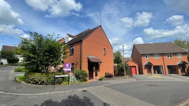 3 bedroom end terraced house for sale Moir Court, Wantage, OX12, main image