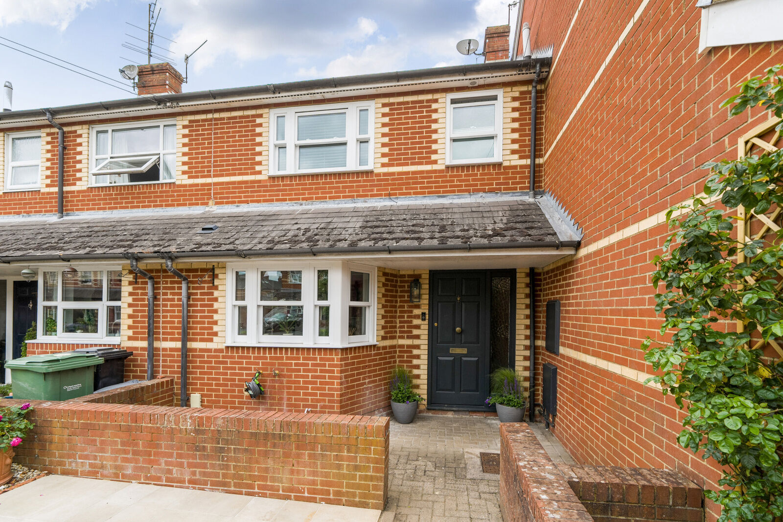 3 bedroom mid terraced house for sale Park Road, Henley-on-Thames, RG9, main image