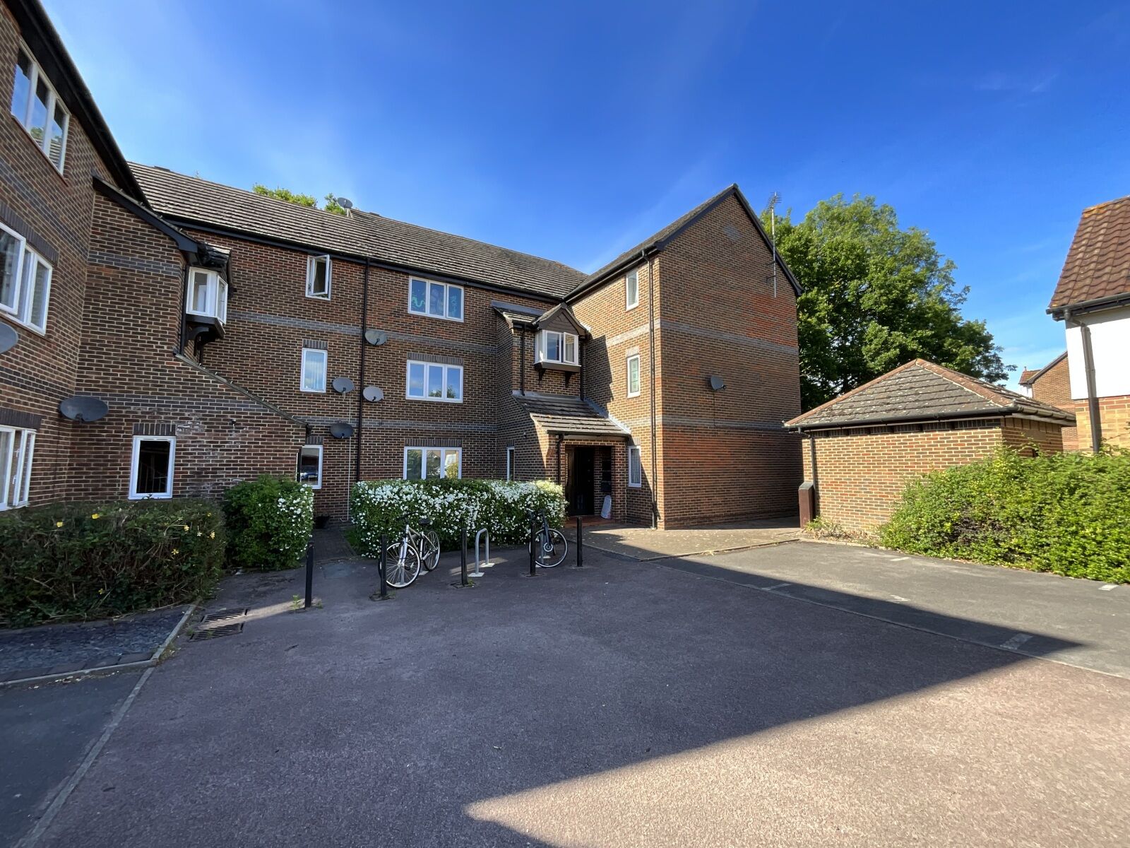 1 bedroom  flat to rent, Available furnished from 30/08/2024 Wensum Drive, Didcot, OX11, main image