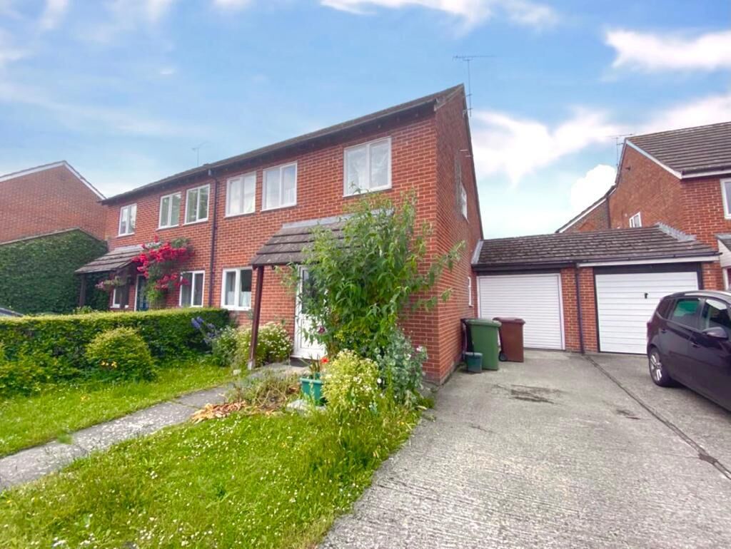 4 bedroom semi detached house to rent, Available from 20/12/2024 Sovereign Close, Didcot, OX11, main image