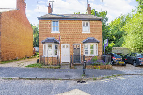 2 bedroom semi detached house for sale