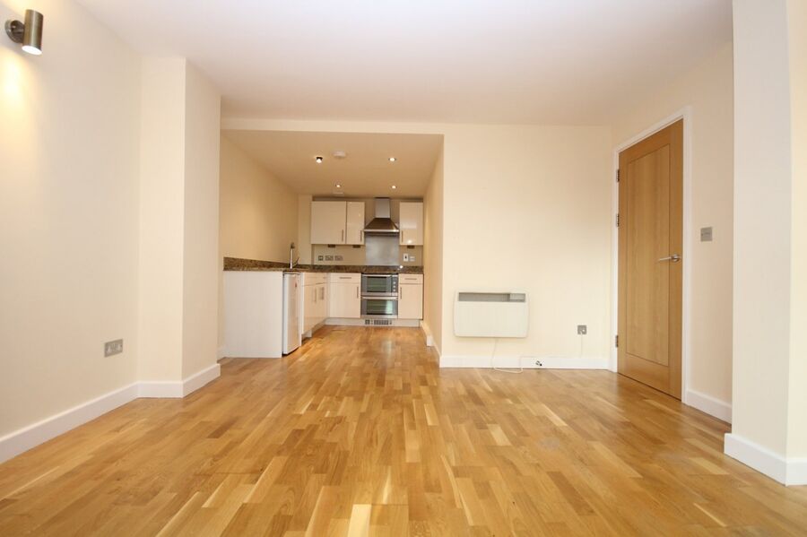 1 bedroom  flat to rent, Available unfurnished from 03/02/2025