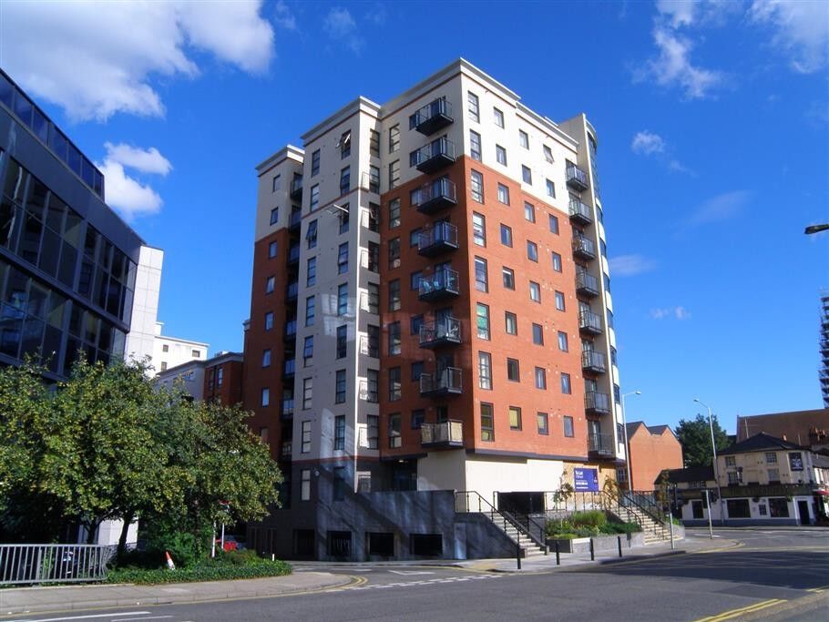 1 bedroom  flat to rent, Available furnished from 29/11/2024 Q2, Watlington St, Reading, RG1, main image