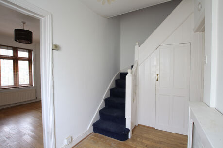 2 bedroom semi detached house to rent, Available unfurnished now