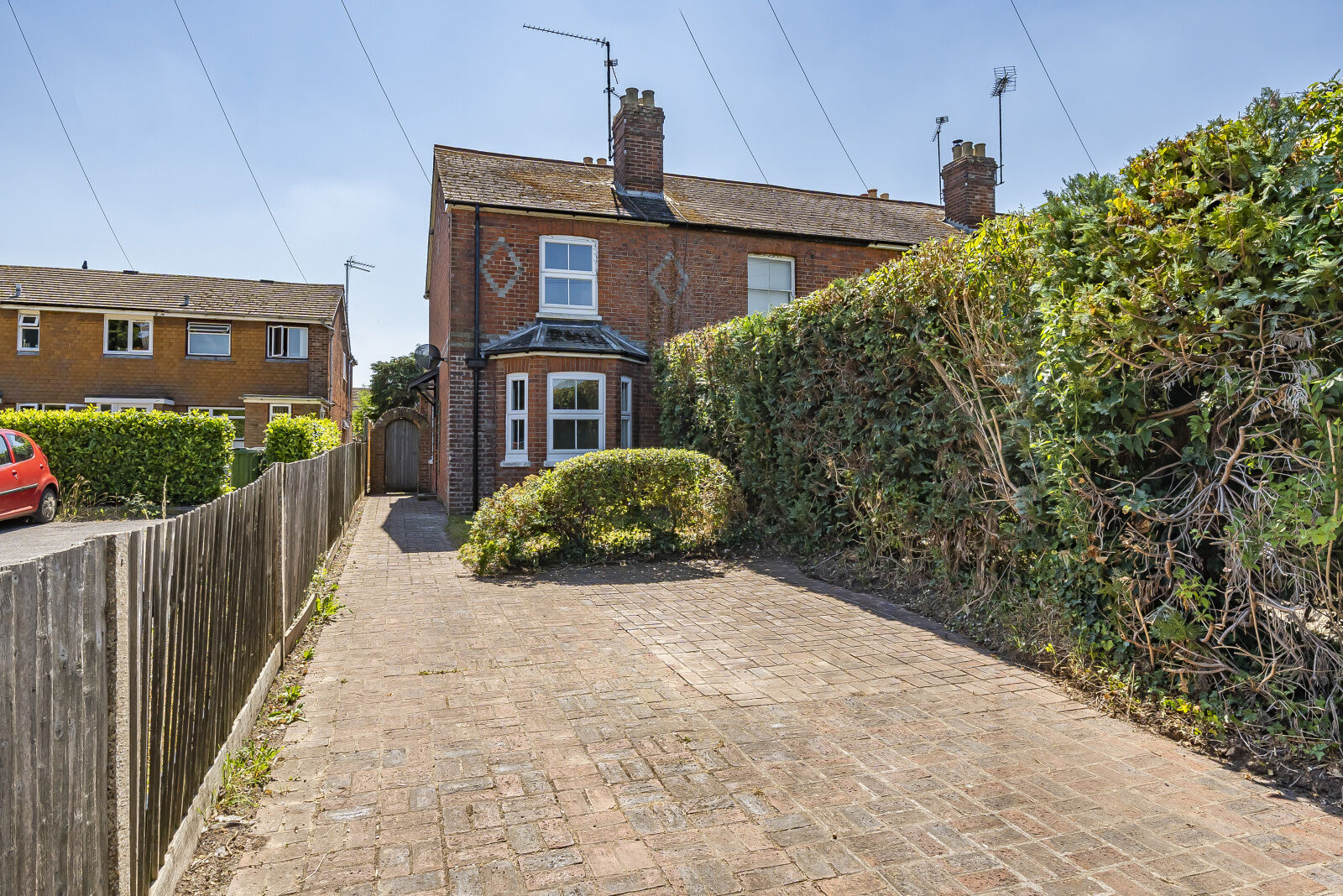 3 bedroom end terraced house for sale Reading Road, Pangbourne, Reading, RG8, main image