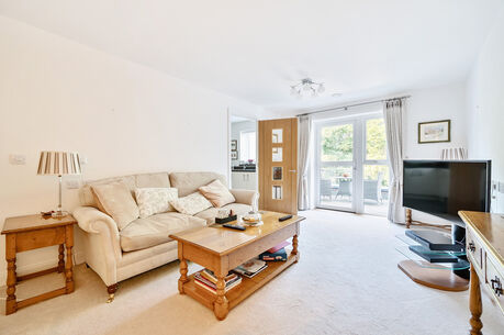 1 bedroom  flat for sale