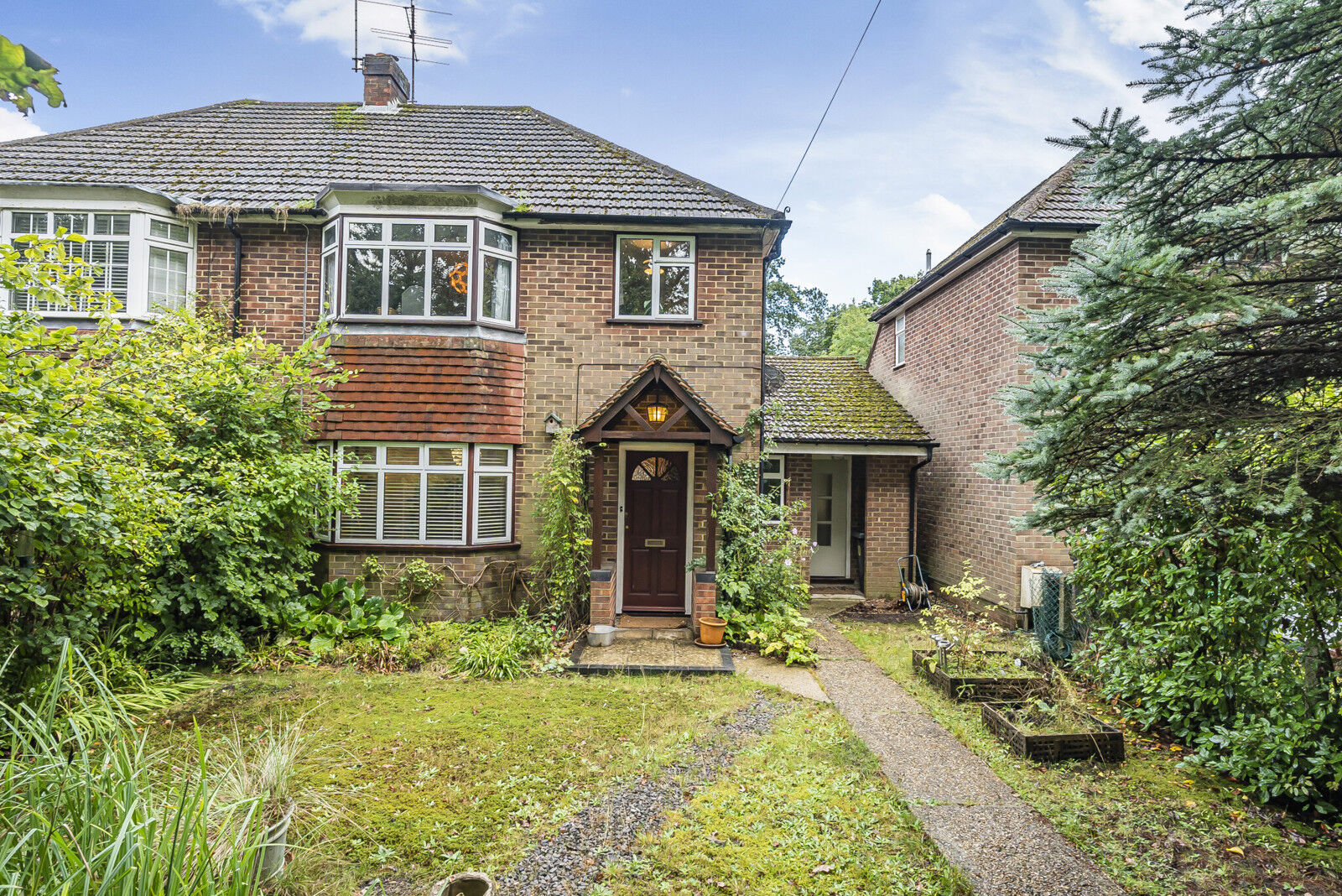 3 bedroom semi detached house for sale Reading Road, Burghfield Common, Reading, RG7, main image