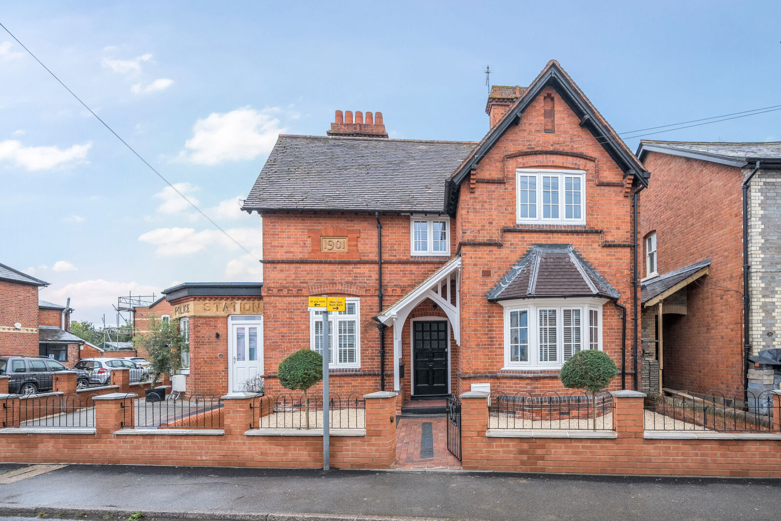 3 bedroom semi detached house for sale Station Road, Twyford, RG10, main image