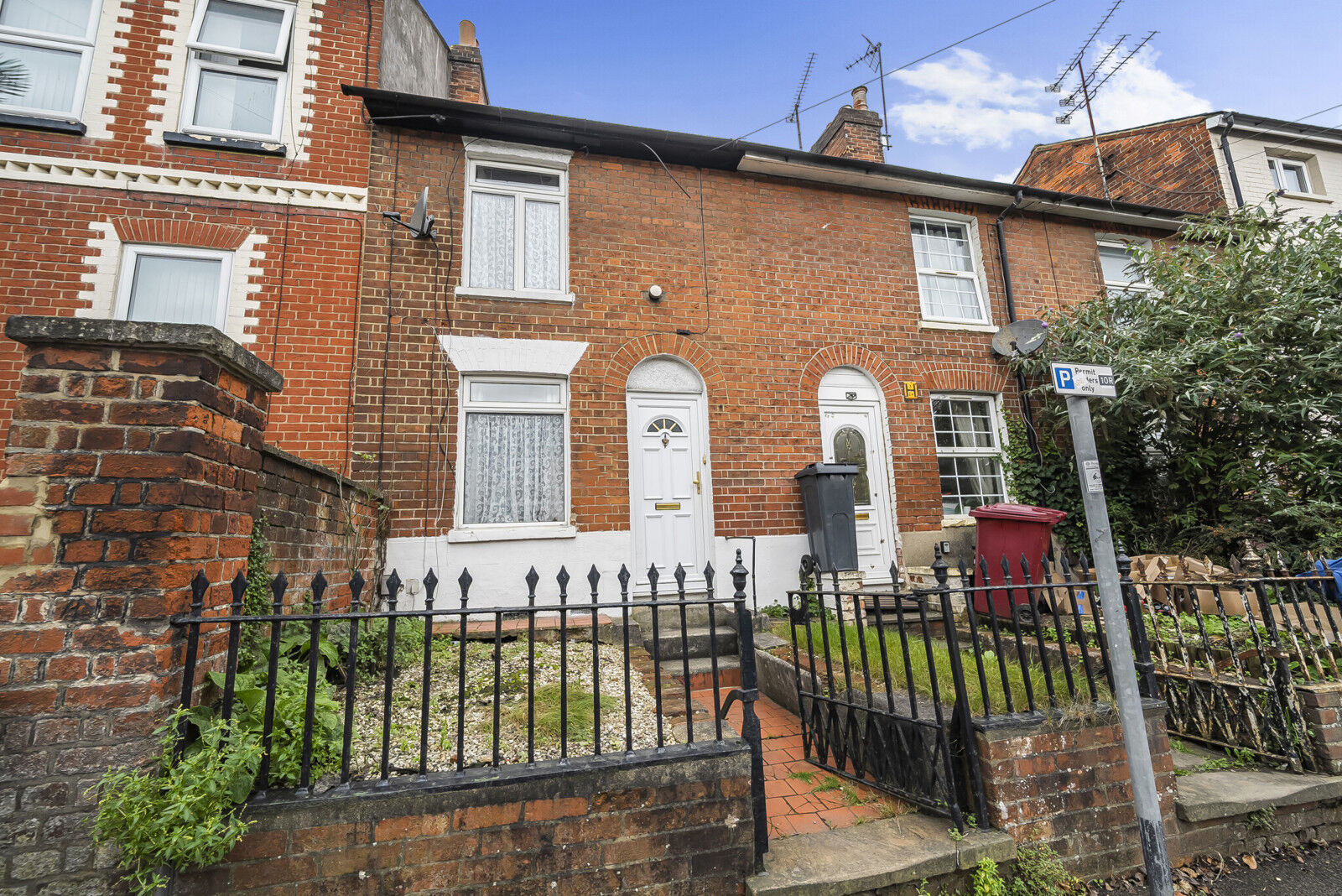 2 bedroom mid terraced house for sale Mount Pleasant, Reading, RG1, main image