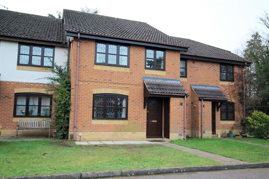 2 bedroom mid terraced house for sale Thornbury Green, Twyford, Reading, RG10, main image