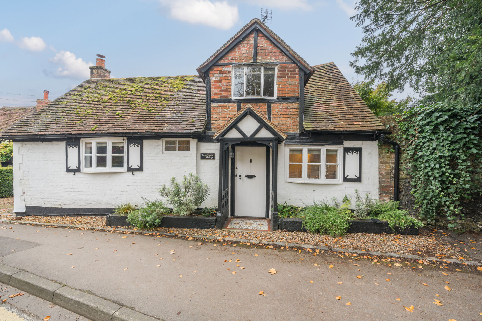 4 bedroom detached house for sale Pangbourne Hill, Pangbourne, Reading, RG8, main image