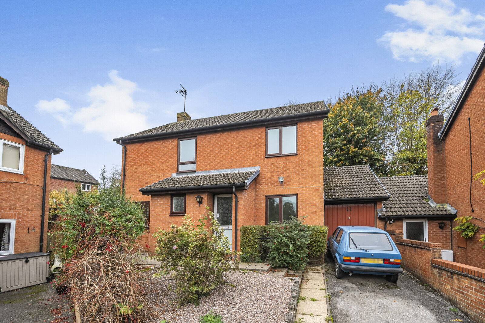 4 bedroom detached house for sale Stable Close, Burghfield Common, Reading, RG7, main image