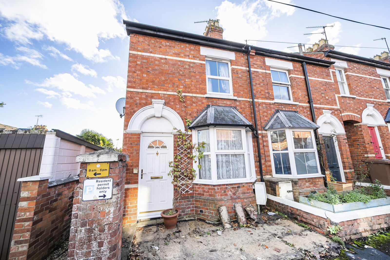 2 bedroom end terraced house for sale Clarence Road, Henley-on-Thames, RG9, main image