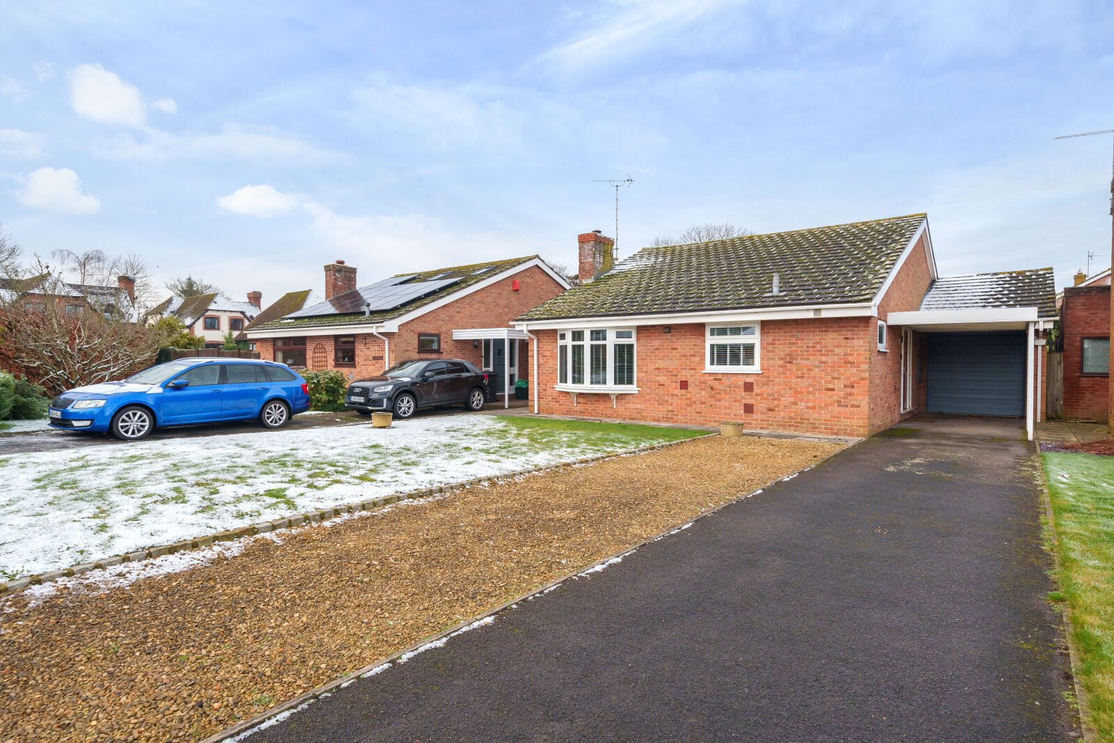 3 bedroom detached bungalow for sale The Strouds, Beenham, Reading, RG7, main image