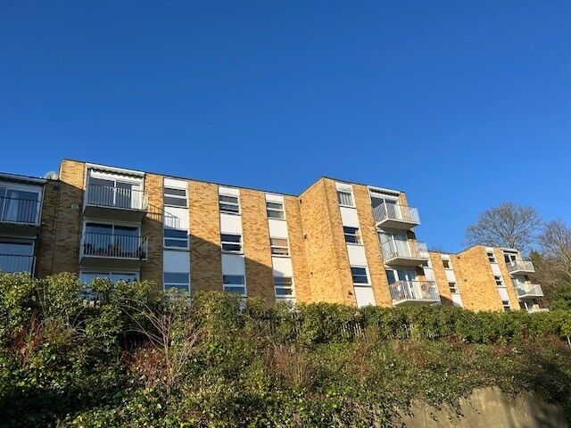 2 bedroom  flat to rent, Available unfurnished from 31/01/2026 Beech House, Ancastle Green, Henley-On-Thames, RG9, main image