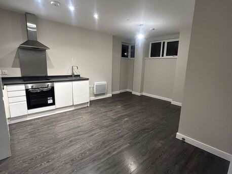 1 bedroom  flat to rent, Available unfurnished from 24/01/2025