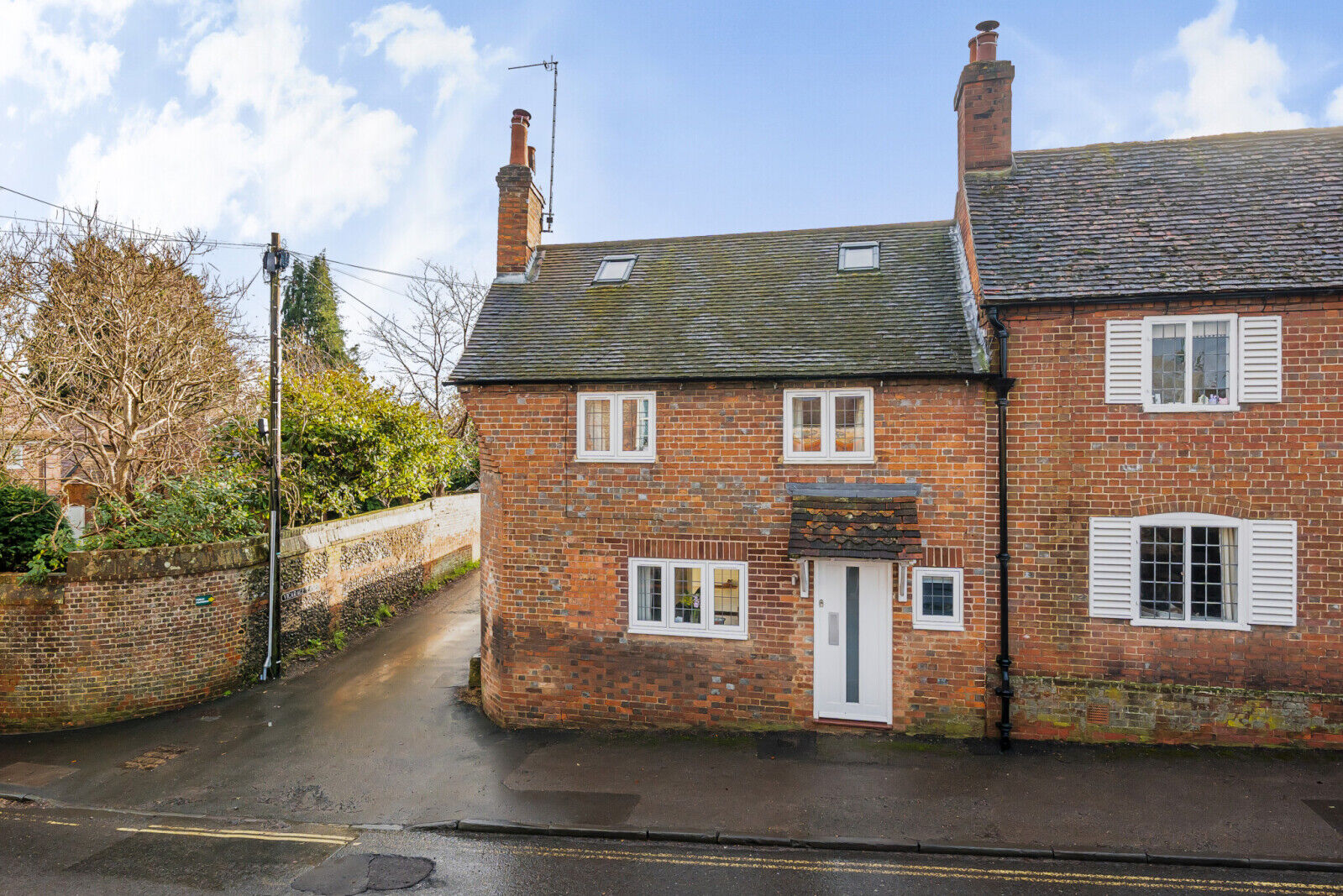 3 bedroom end terraced house for sale High Street, Streatley, Reading, RG8, main image