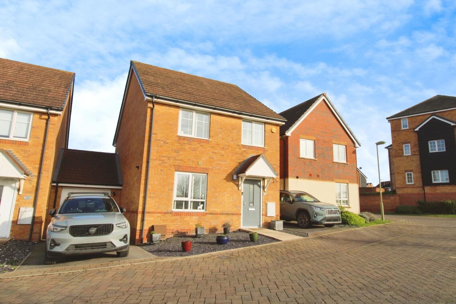 4 bedroom link detached house for sale Raven Road, Didcot, OX11, main image