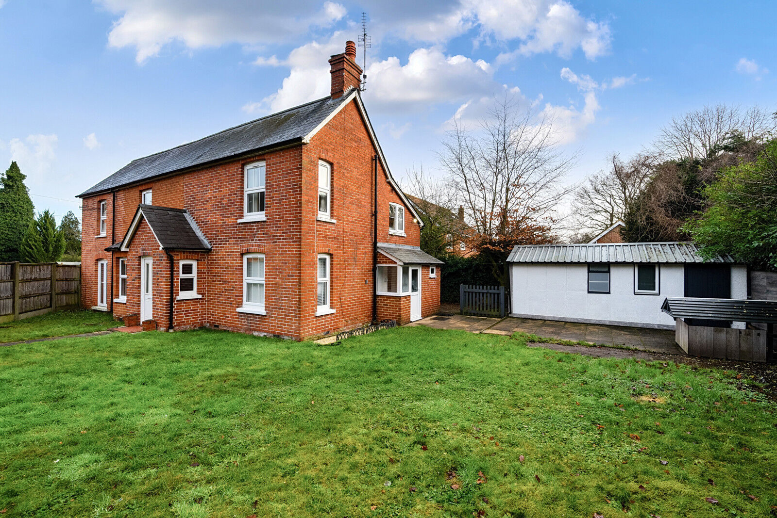 4 bedroom detached house for sale Hyde End Road, Spencers Wood, Reading, RG7, main image