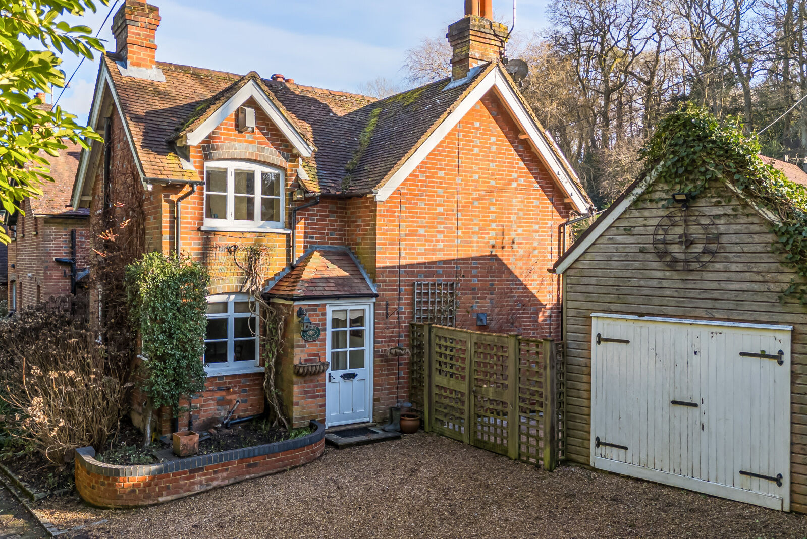 4 bedroom semi detached house for sale Rotten Row, Bradfield, Reading, RG7, main image