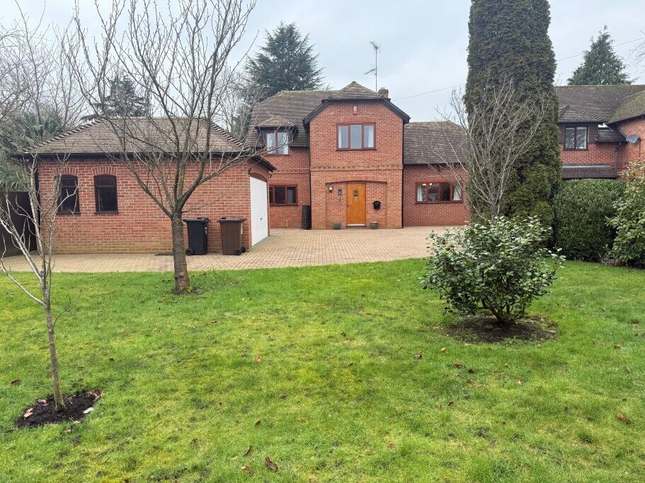 4 bedroom detached house for sale Butts Hill Road, Woodley, Reading, RG5, main image