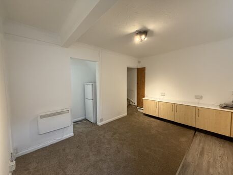 1 bedroom  flat to rent, Available unfurnished from 03/03/2025