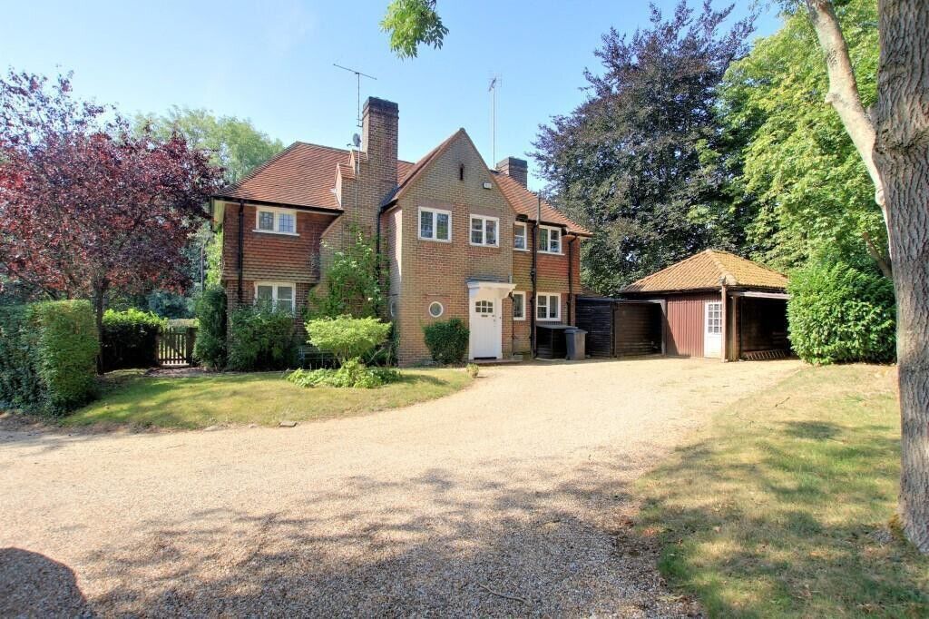 3 bedroom detached house for sale Bere Court Road, Pangbourne, Reading, RG8, main image