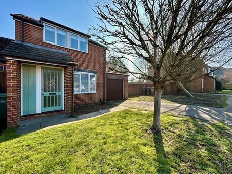 3 bedroom link detached house to rent, Available unfurnished from 17/03/2025