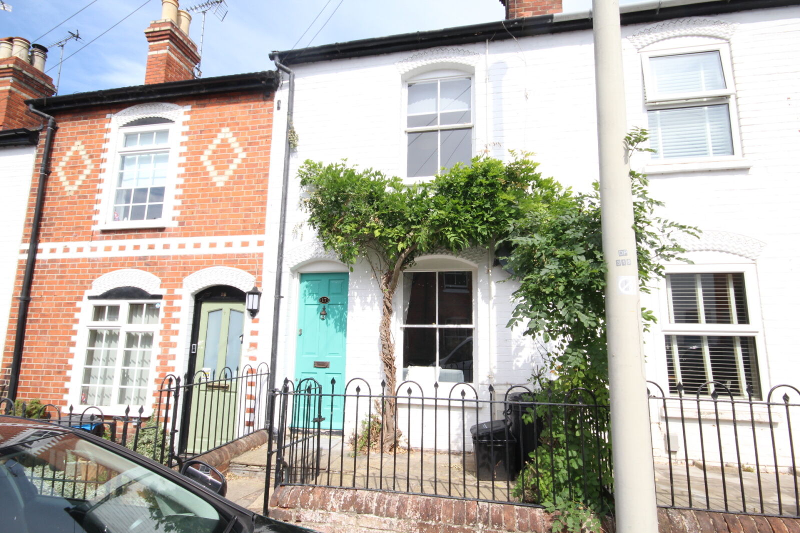 2 bedroom mid terraced house to rent, Available from 22/07/2027 Brook Street, Reading, RG10, main image