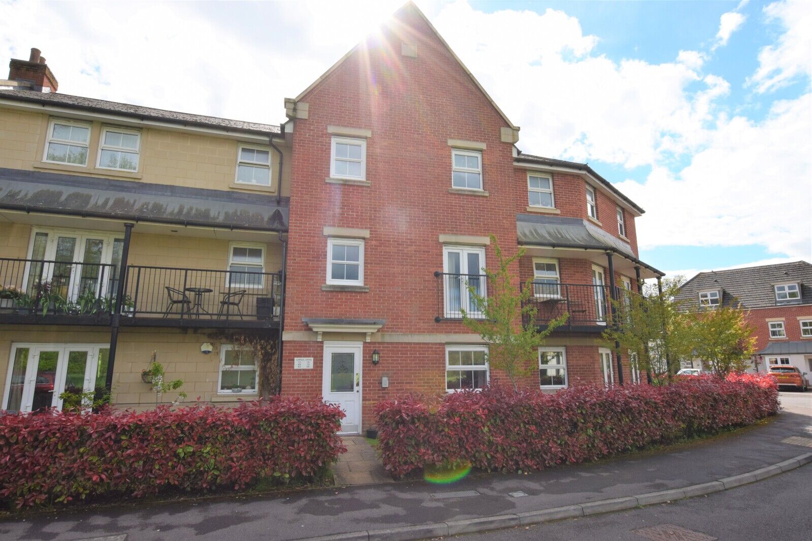 2 bedroom  flat to rent, Available from 15/08/2024 Cirrus Drive, Reading, RG2, main image