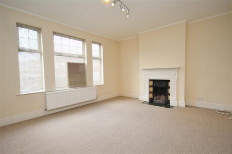 1 bedroom  flat to rent, Available from 28/02/2025