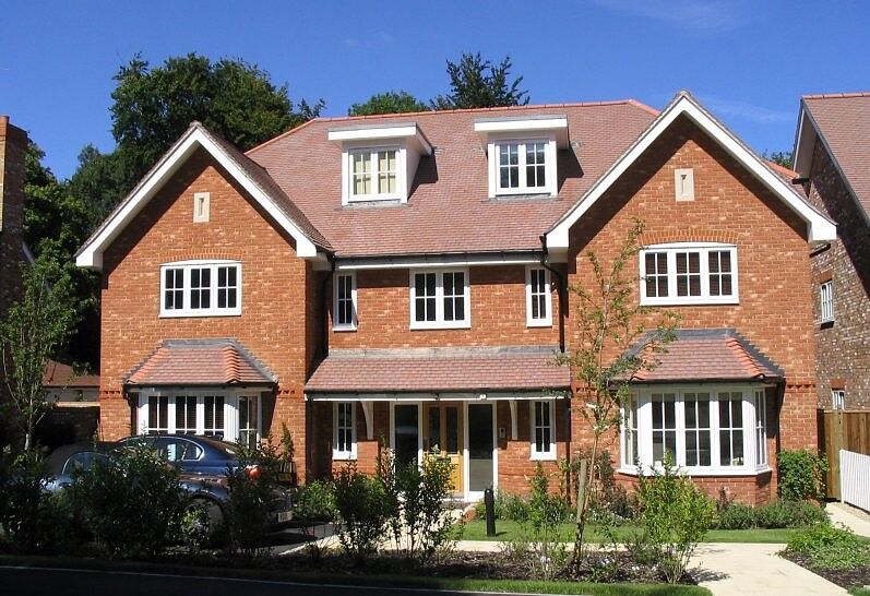 2 bedroom  flat to rent, Available from 27/08/2024 Shiplake Bottom, Peppard, RG9, main image