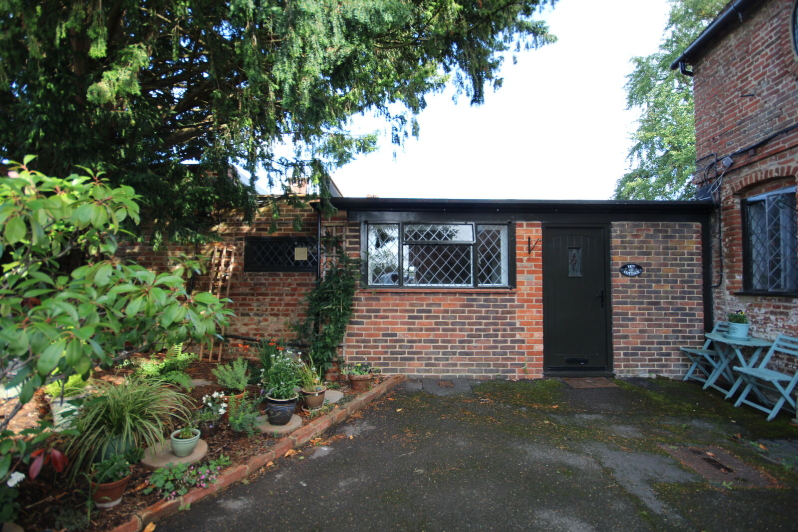 Flat to rent, Available from 05/08/2024 West Drive, Reading, RG10, main image